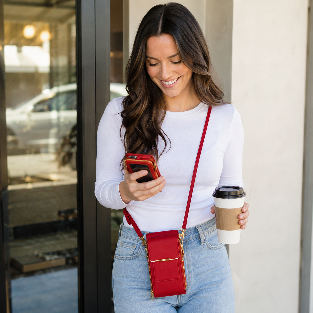Nectavira Classic Red lifestyle image — Quick outings