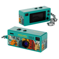Cyan/Blue-green