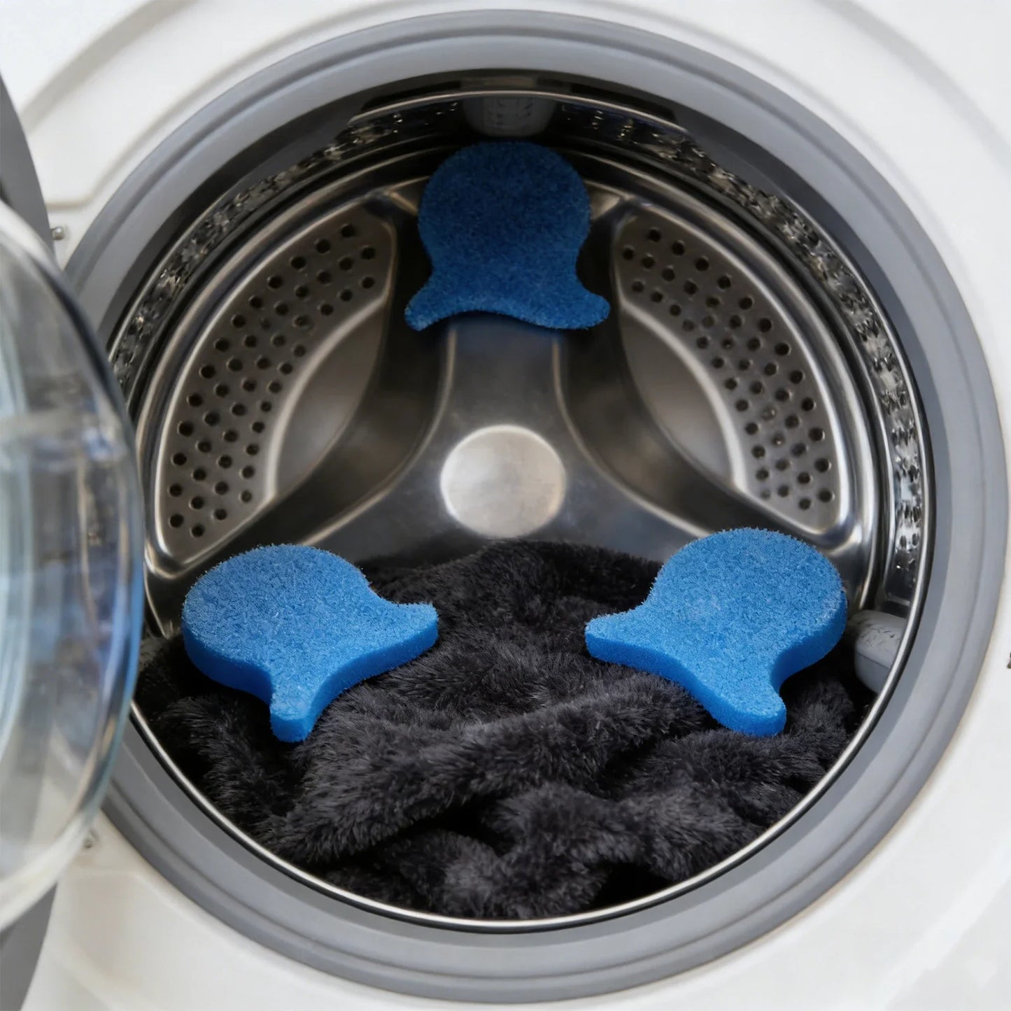 💎Laundry Pet Hair Remover – Reusable Fish-Shape Hair Catcher