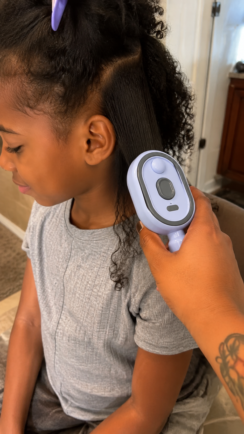 Hair straightening brush customer review photo