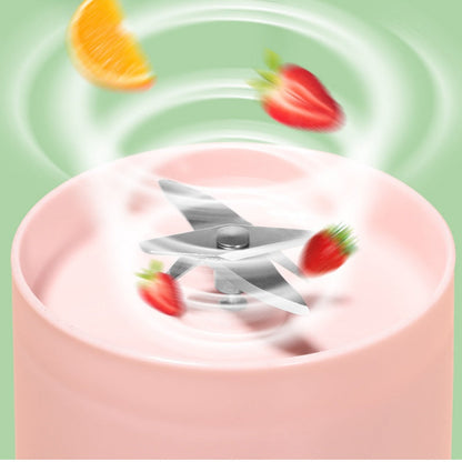 🥤 FreshBlend™ Portable Juicer — Make Smoothies Anytime, Anywhere