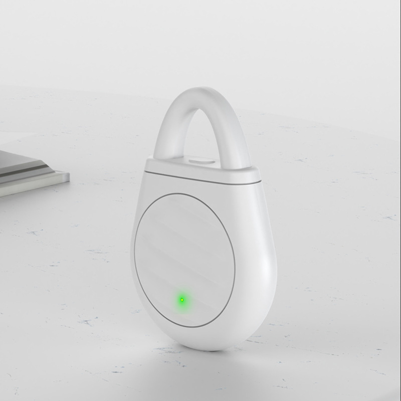 🐦 Say Goodbye to Birds, Bugs & Unwanted Pests with the Nectavira® Portable Ultrasonic Repeller Keychain!
